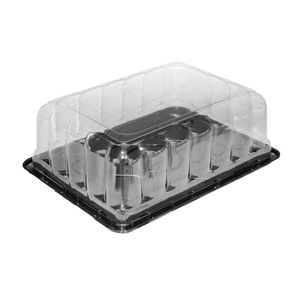 Pactiv YQSB500RSTAB PWP APET Plastic 1/4 Sheet Cake Container, 14.5" x 10.75 x 5" Black Base/ Clear Dome Lid Combo - 75 Per Case